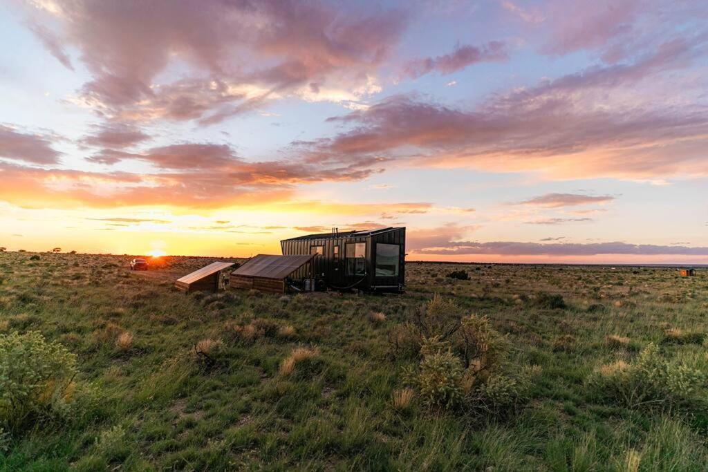 Grand Canyon Stargazing Off-Grid Tiny Home Валле Экстерьер фото