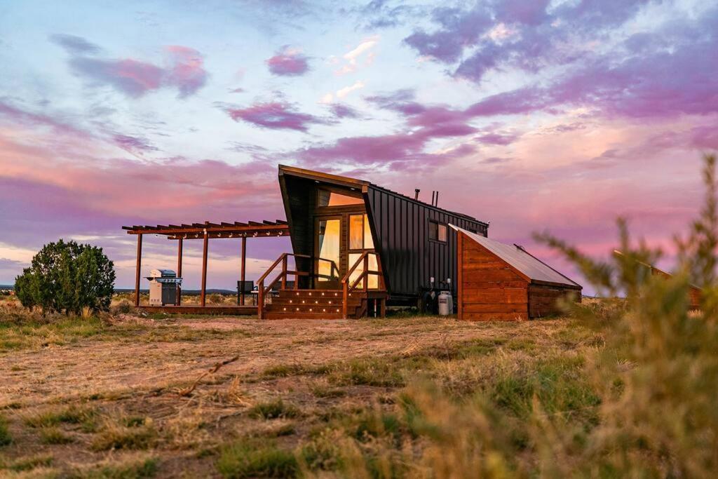 Grand Canyon Stargazing Off-Grid Tiny Home Валле Экстерьер фото